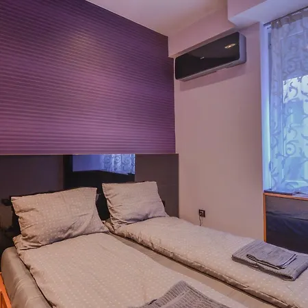 Extravaganzzo - Super Central One Bedroom Modern Apartment By Flat Mаnager Sofia Exterior photo